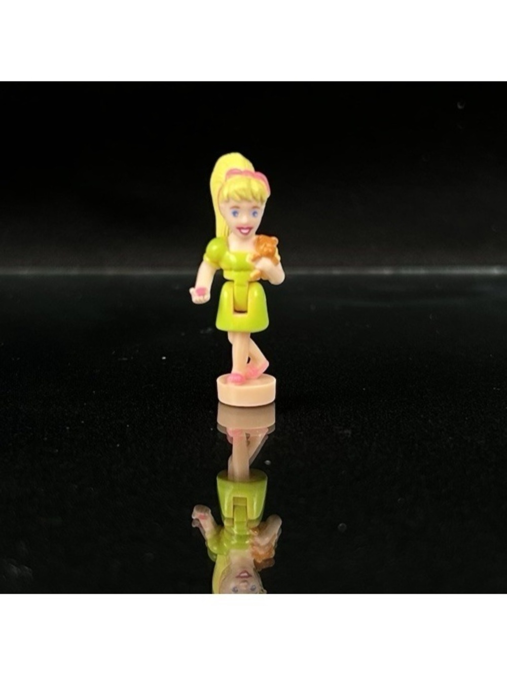 Vintage Polly Pocket 1998 Flashlight Fun Polly Figure 1.5"